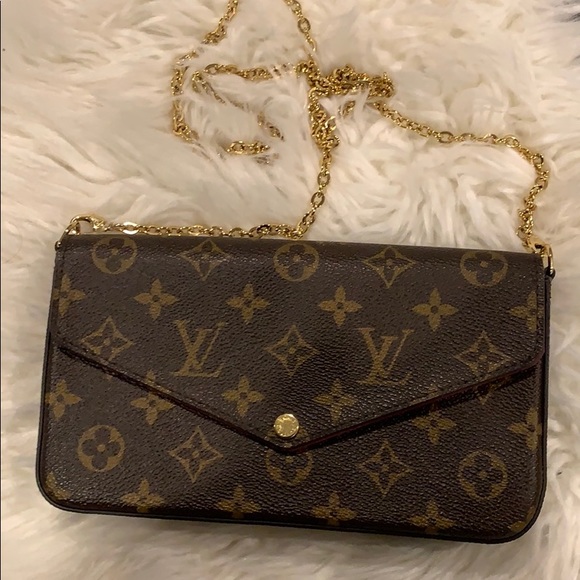 Authentic Louis Vuitton Pochette Felicie - Picture 3 of 14